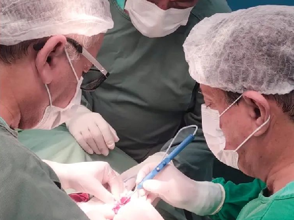 Hospital Municipal Dr. José Arcanjo Neto realiza cirurgia de enxerto em câncer de pele facial